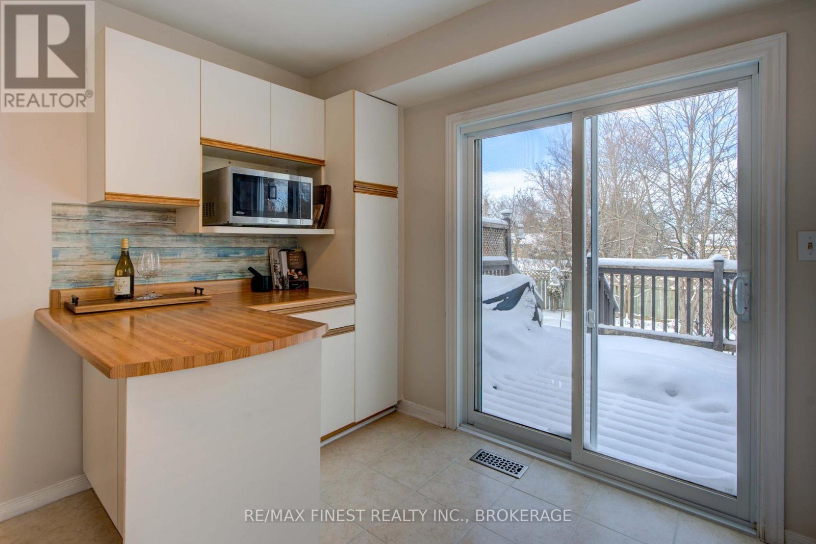 17 Richdale Court, Kingston (Kingston East (Incl Barret Crt)), Ontario  K7K 6N3 - Photo 17 - X12713230