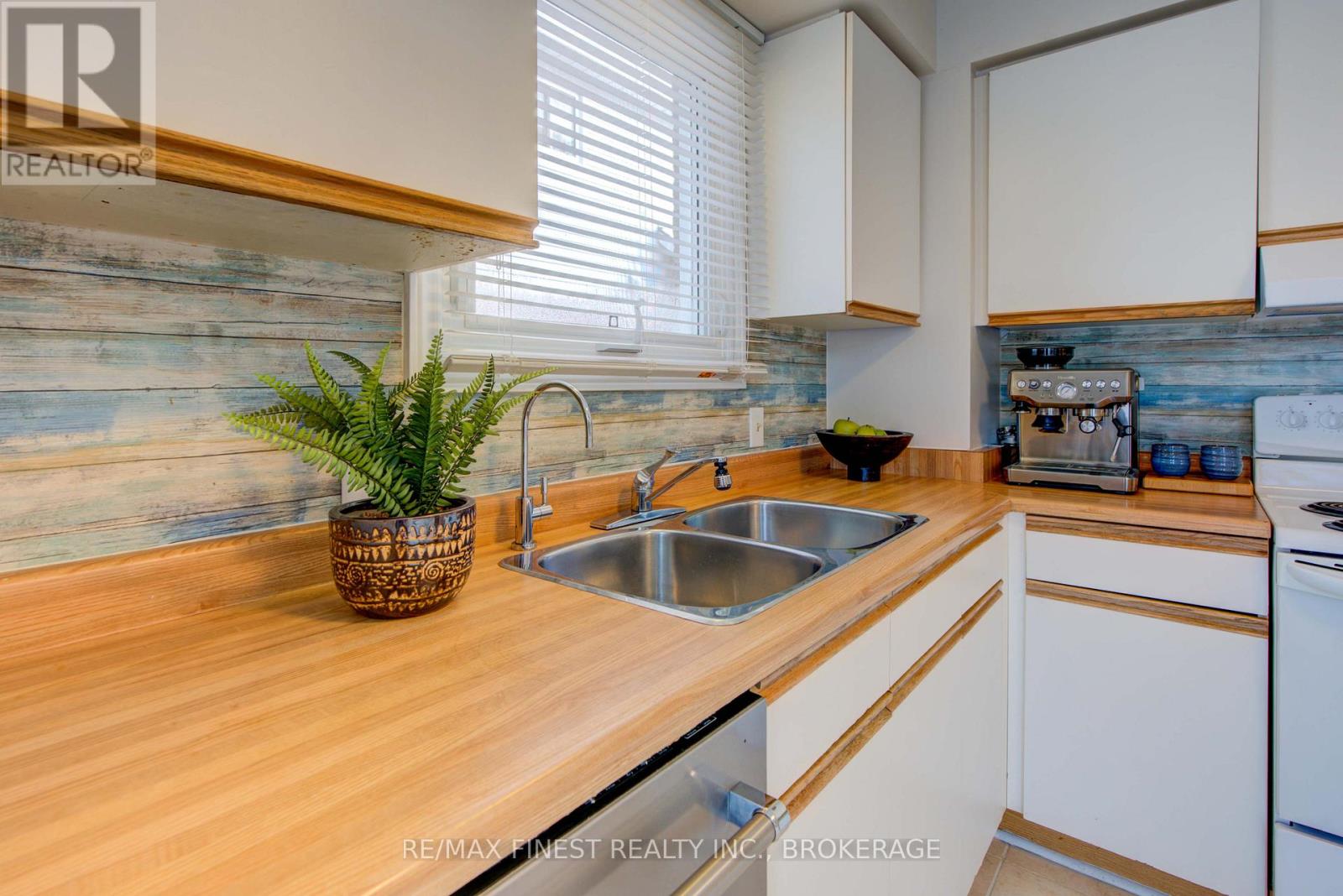 17 Richdale Court, Kingston (Kingston East (Incl Barret Crt)), Ontario  K7K 6N3 - Photo 21 - X12713230