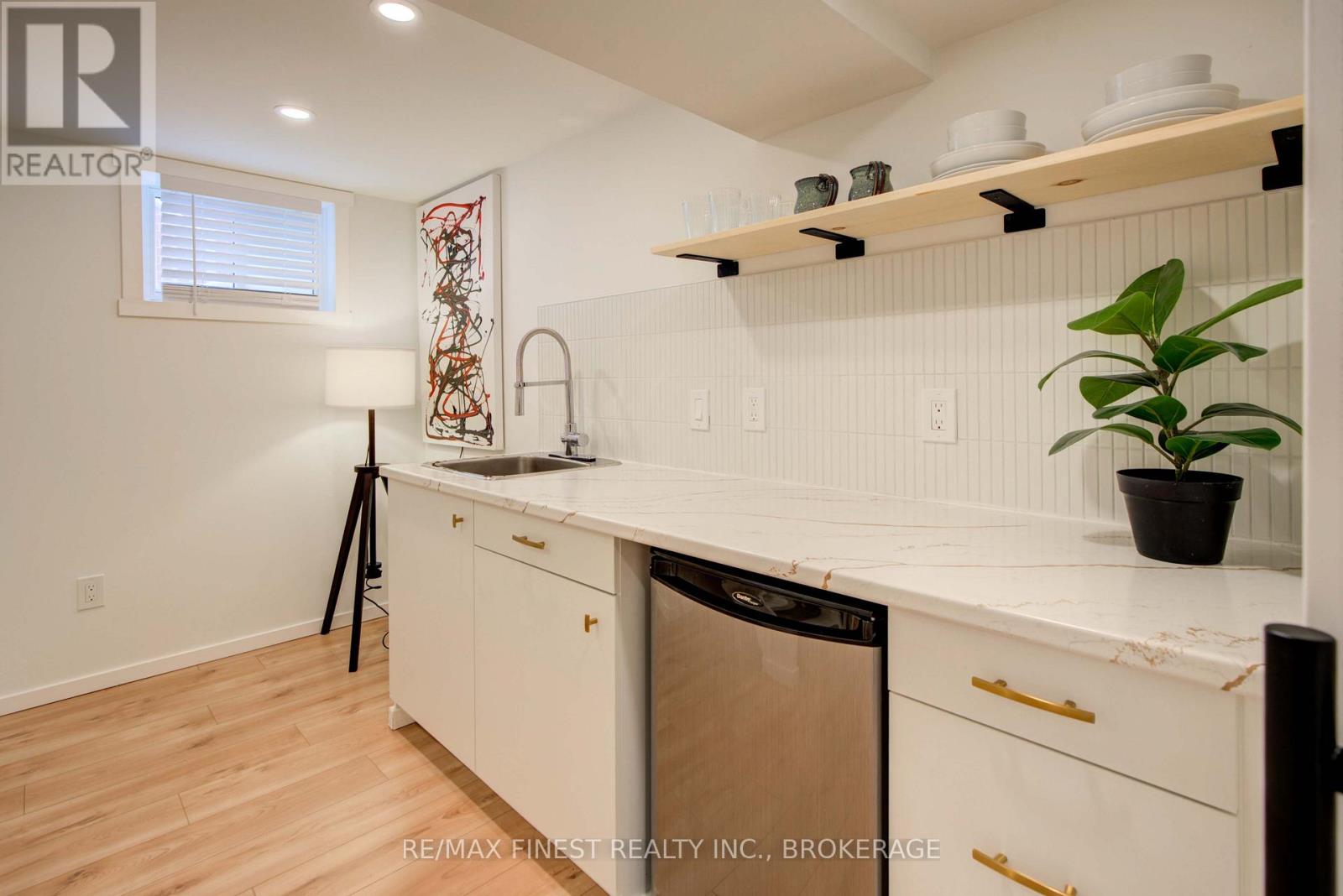 17 Richdale Court, Kingston (Kingston East (Incl Barret Crt)), Ontario  K7K 6N3 - Photo 38 - X12713230