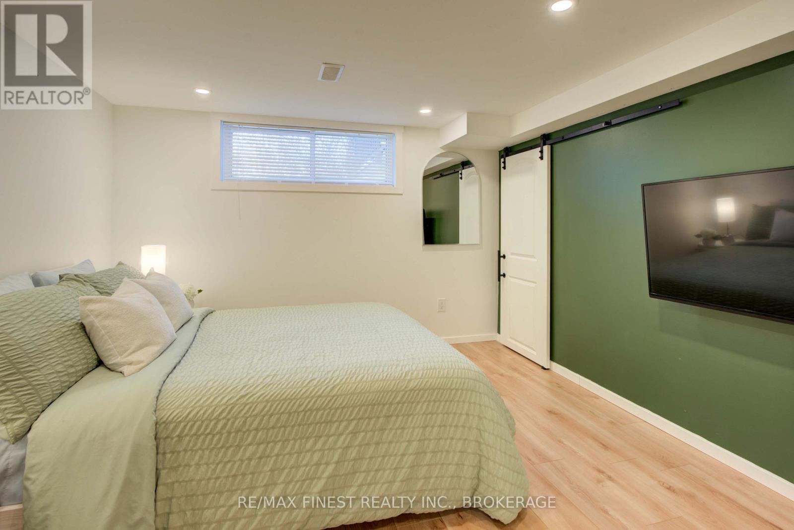 17 Richdale Court, Kingston (Kingston East (Incl Barret Crt)), Ontario  K7K 6N3 - Photo 42 - X12713230