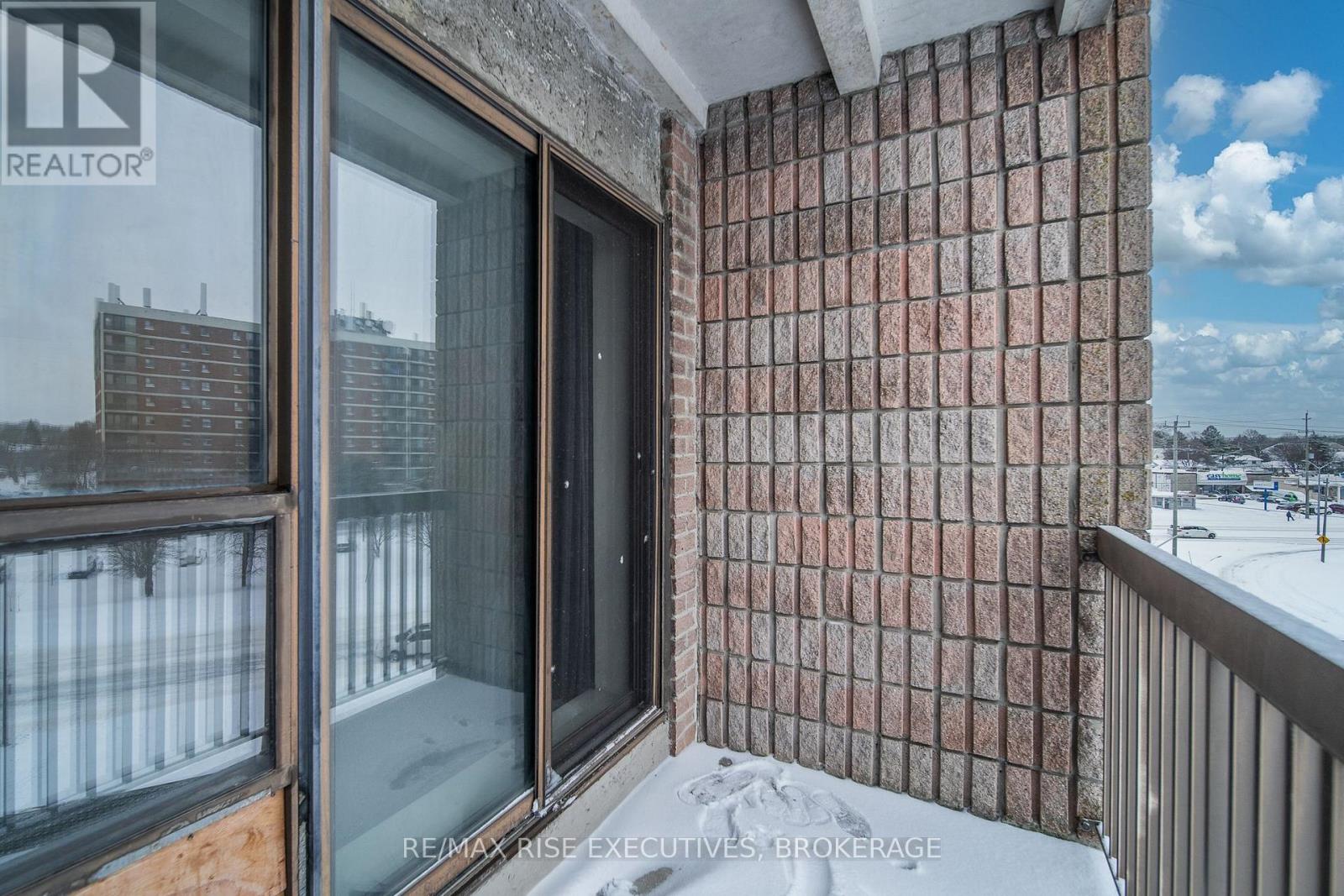 507 - 17 Eldon Hall Place, Kingston, Ontario K7M 7H5 - Photo 17 - X12713262