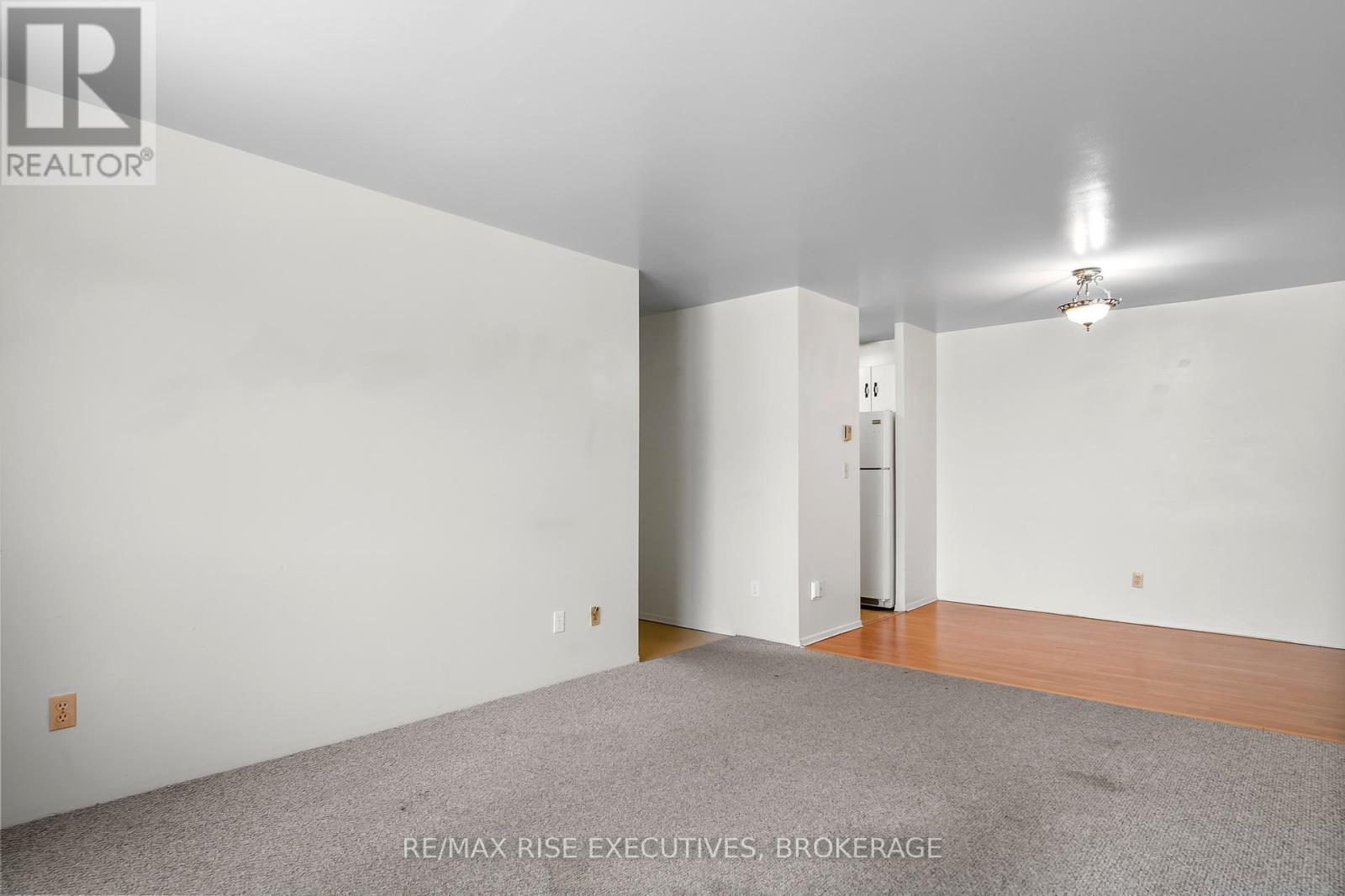 507 - 17 Eldon Hall Place, Kingston, Ontario K7M 7H5 - Photo 18 - X12713262