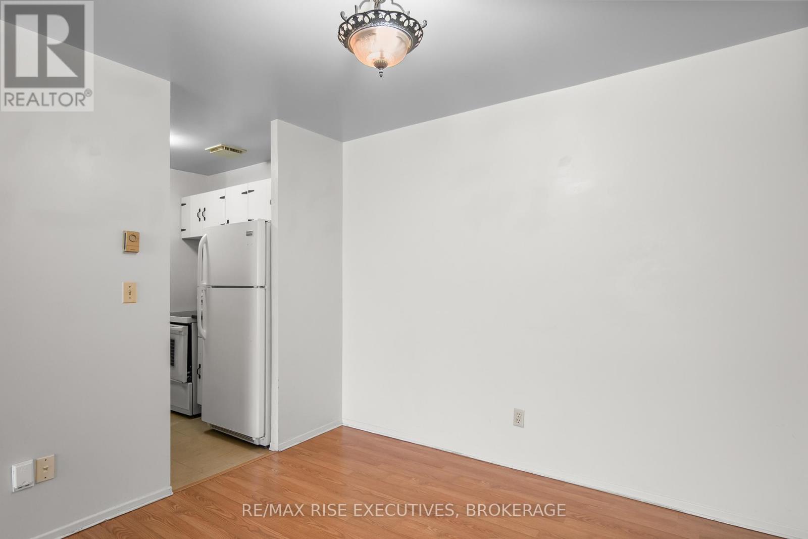 507 - 17 Eldon Hall Place, Kingston, Ontario K7M 7H5 - Photo 20 - X12713262