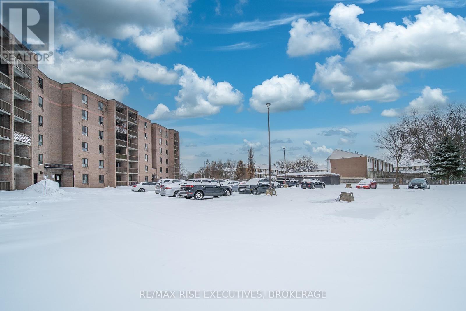 507 - 17 Eldon Hall Place, Kingston, Ontario K7M 7H5 - Photo 29 - X12713262