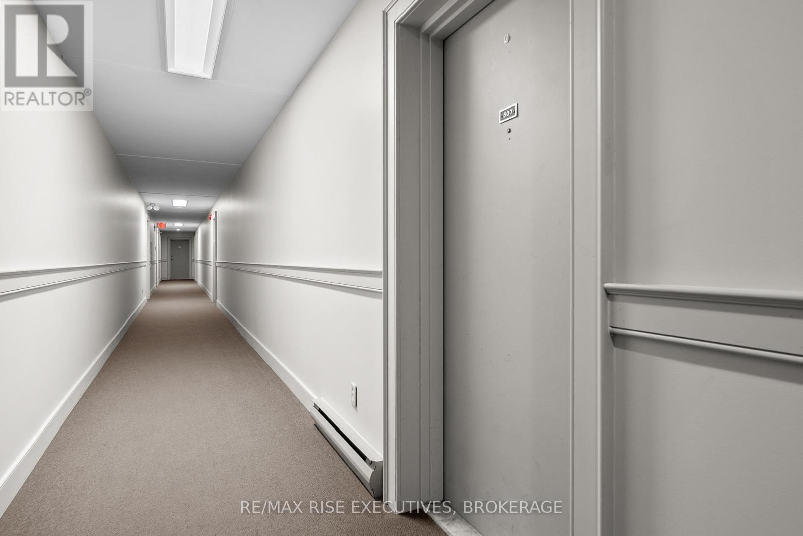 507 - 17 Eldon Hall Place, Kingston, Ontario K7M 7H5 - Photo 6 - X12713262