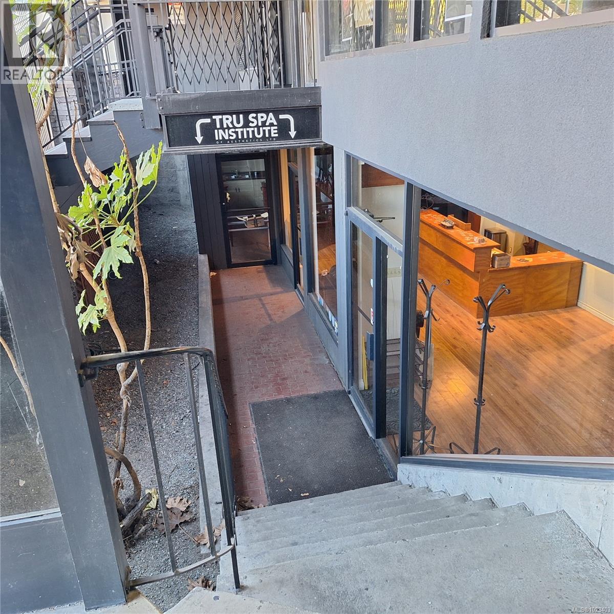 1 77 Victoria Cres, Nanaimo, British Columbia  V9R 5B9 - Photo 4 - 1023403