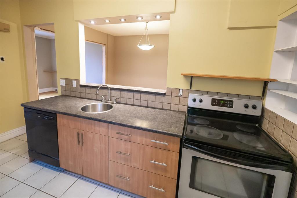 524 Lipton Street, Winnipeg, Manitoba  R3G 2H3 - Photo 8 - 202601063