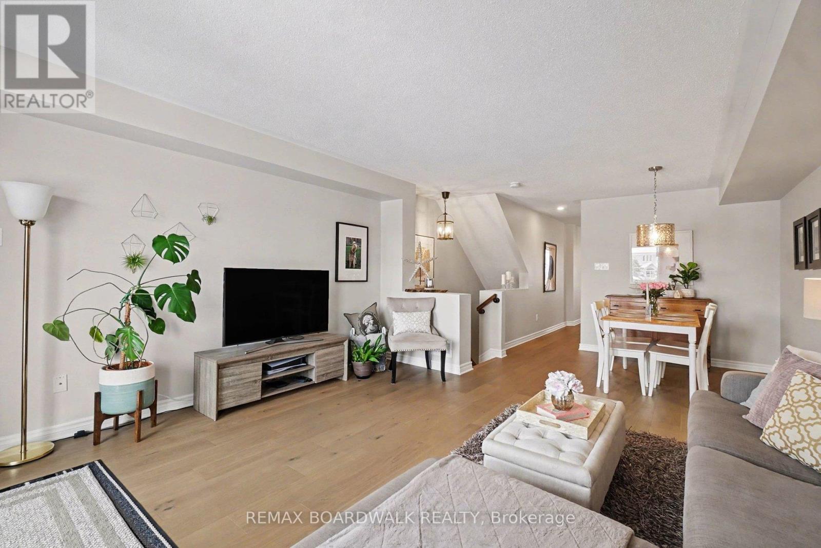 786 Lakeridge Drive, Ottawa, Ontario  K4A 0N3 - Photo 13 - X12713184