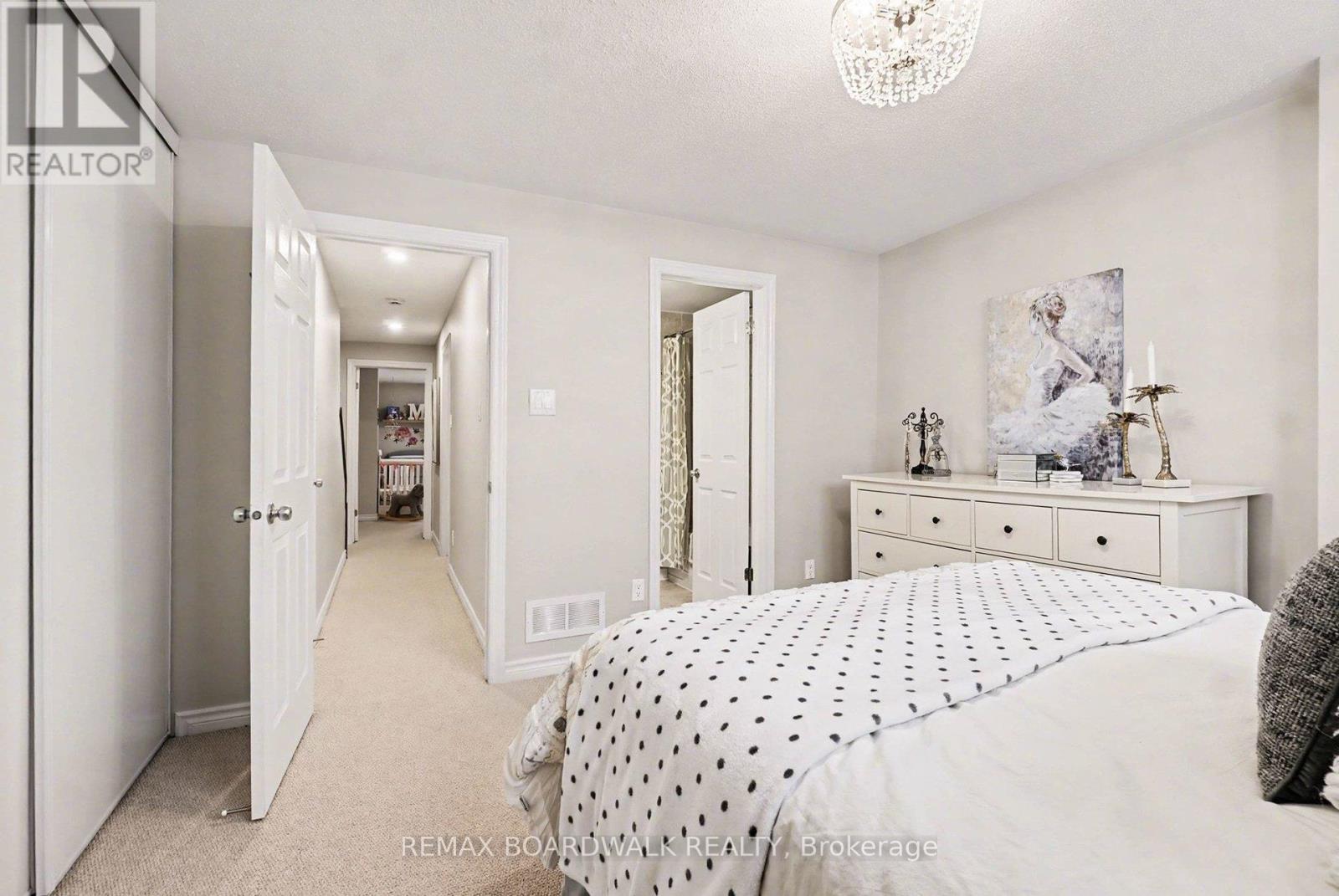 786 Lakeridge Drive, Ottawa, Ontario  K4A 0N3 - Photo 19 - X12713184