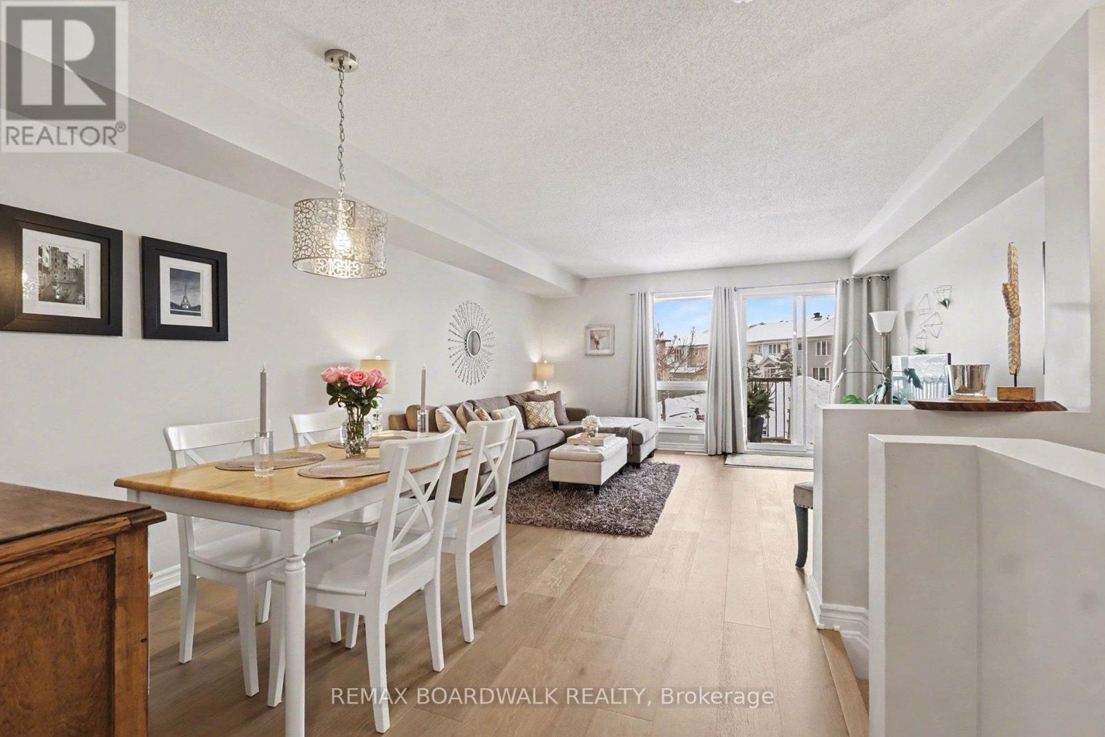 786 Lakeridge Drive, Ottawa, Ontario  K4A 0N3 - Photo 8 - X12713184