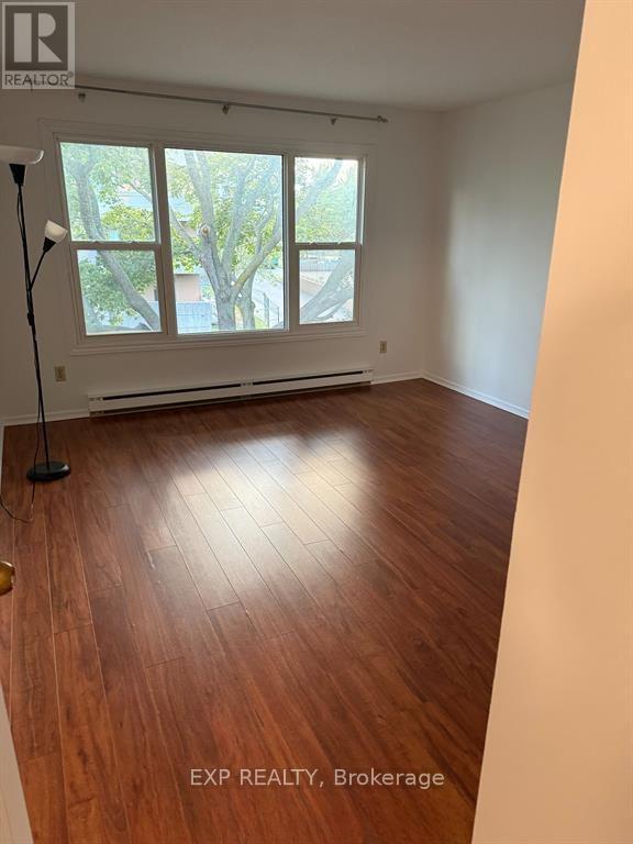 L - 13 Banner Road, Ottawa, Ontario  K2H 8T3 - Photo 3 - X12713222