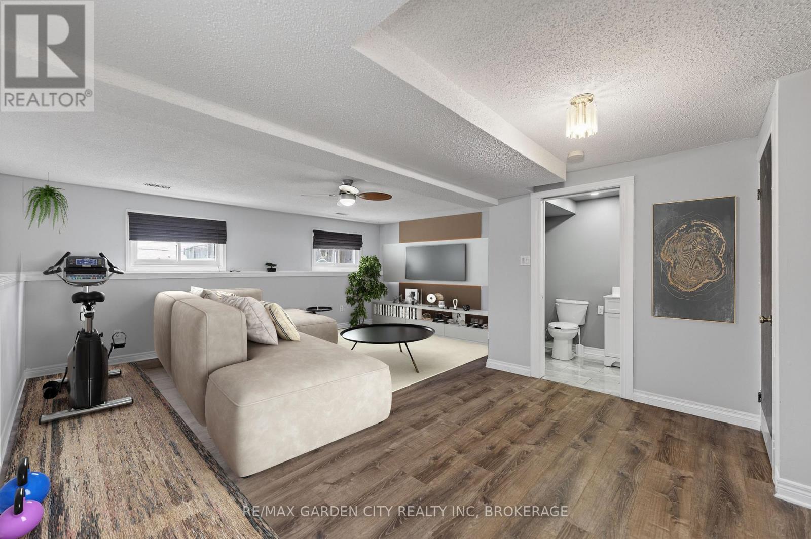 49 Autumn Place, St. Catharines (Oakdale), Ontario  L2P 3W6 - Photo 15 - X12713212