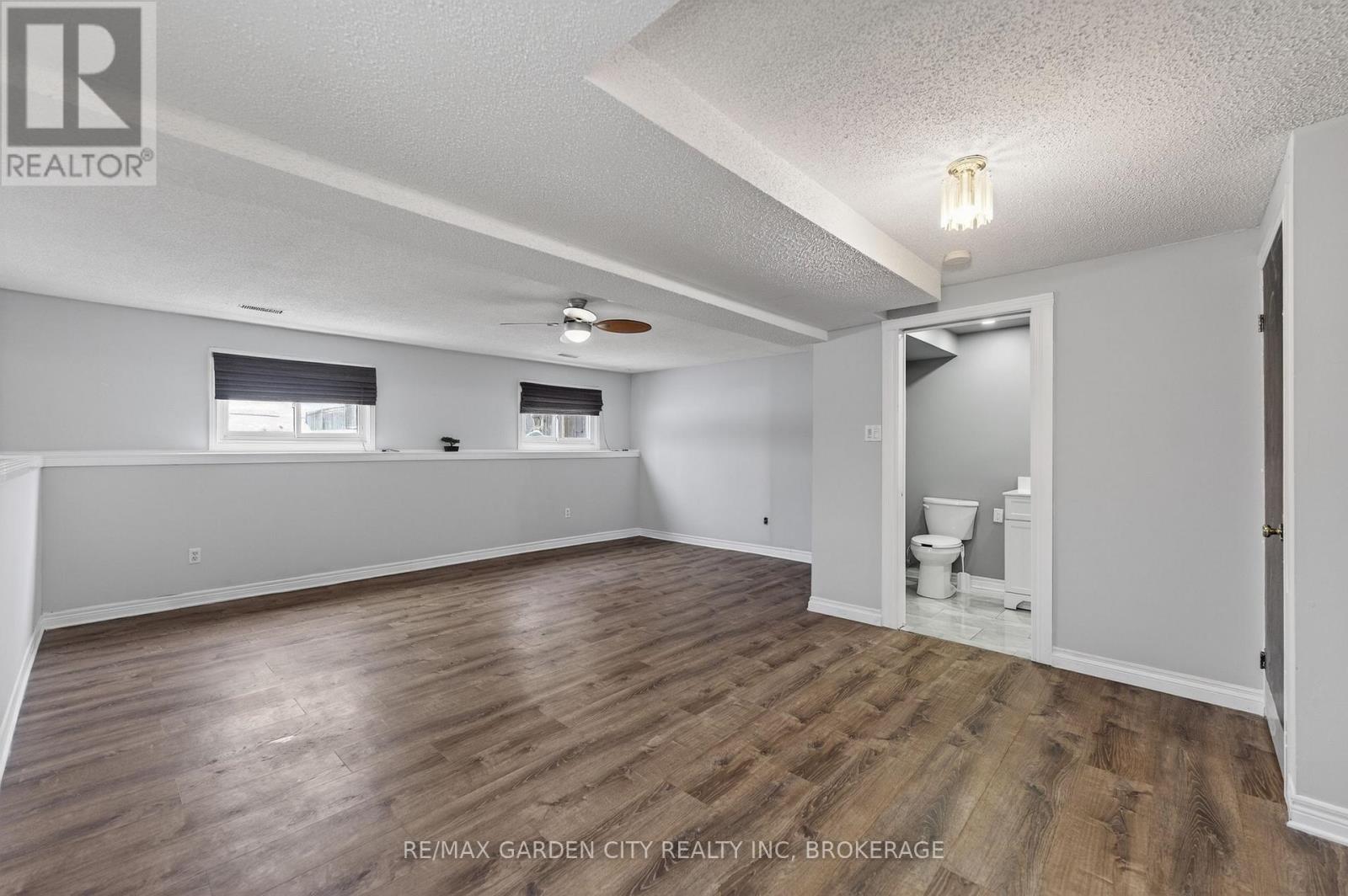 49 Autumn Place, St. Catharines (Oakdale), Ontario  L2P 3W6 - Photo 16 - X12713212