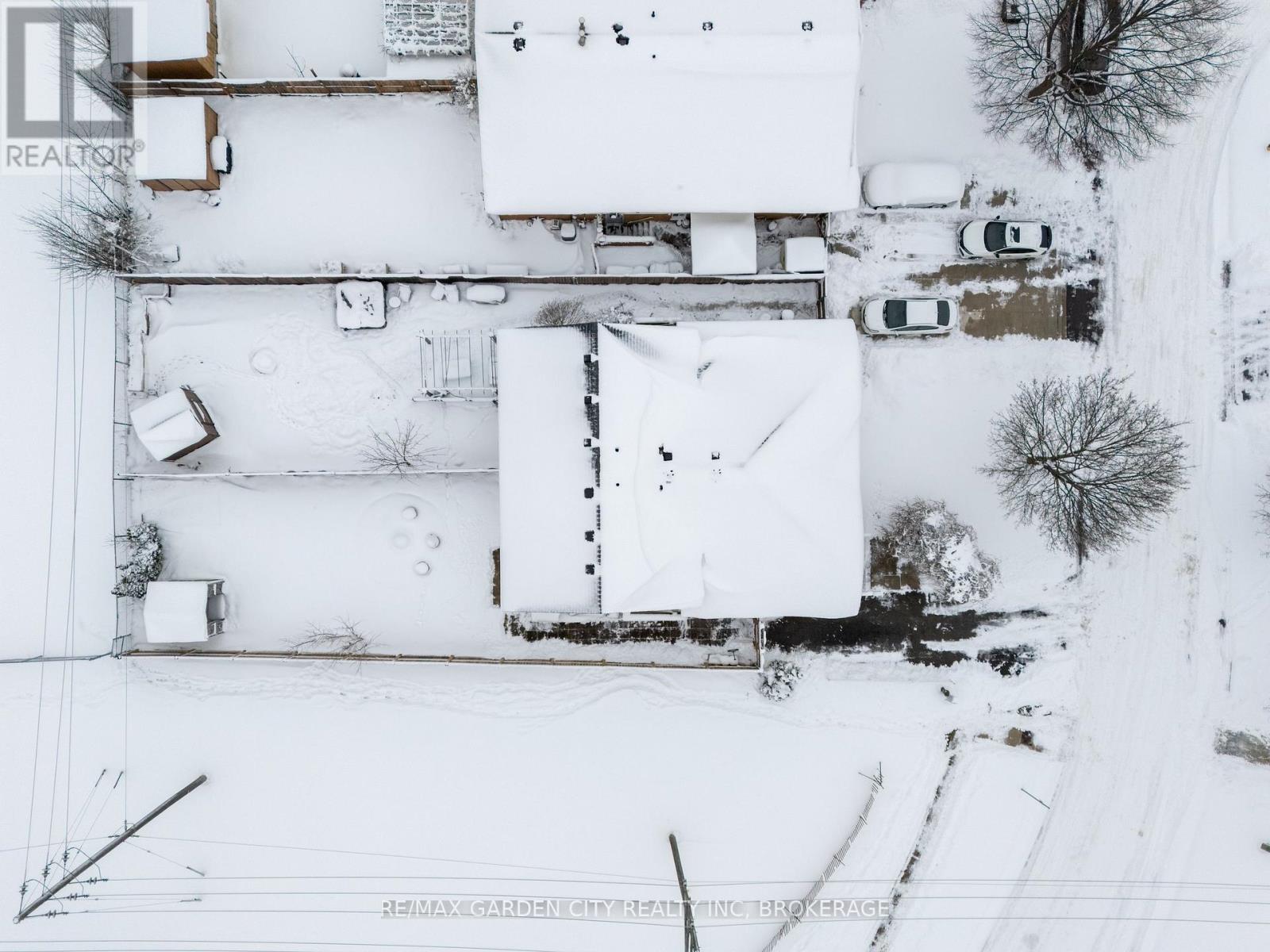 49 Autumn Place, St. Catharines (Oakdale), Ontario  L2P 3W6 - Photo 24 - X12713212