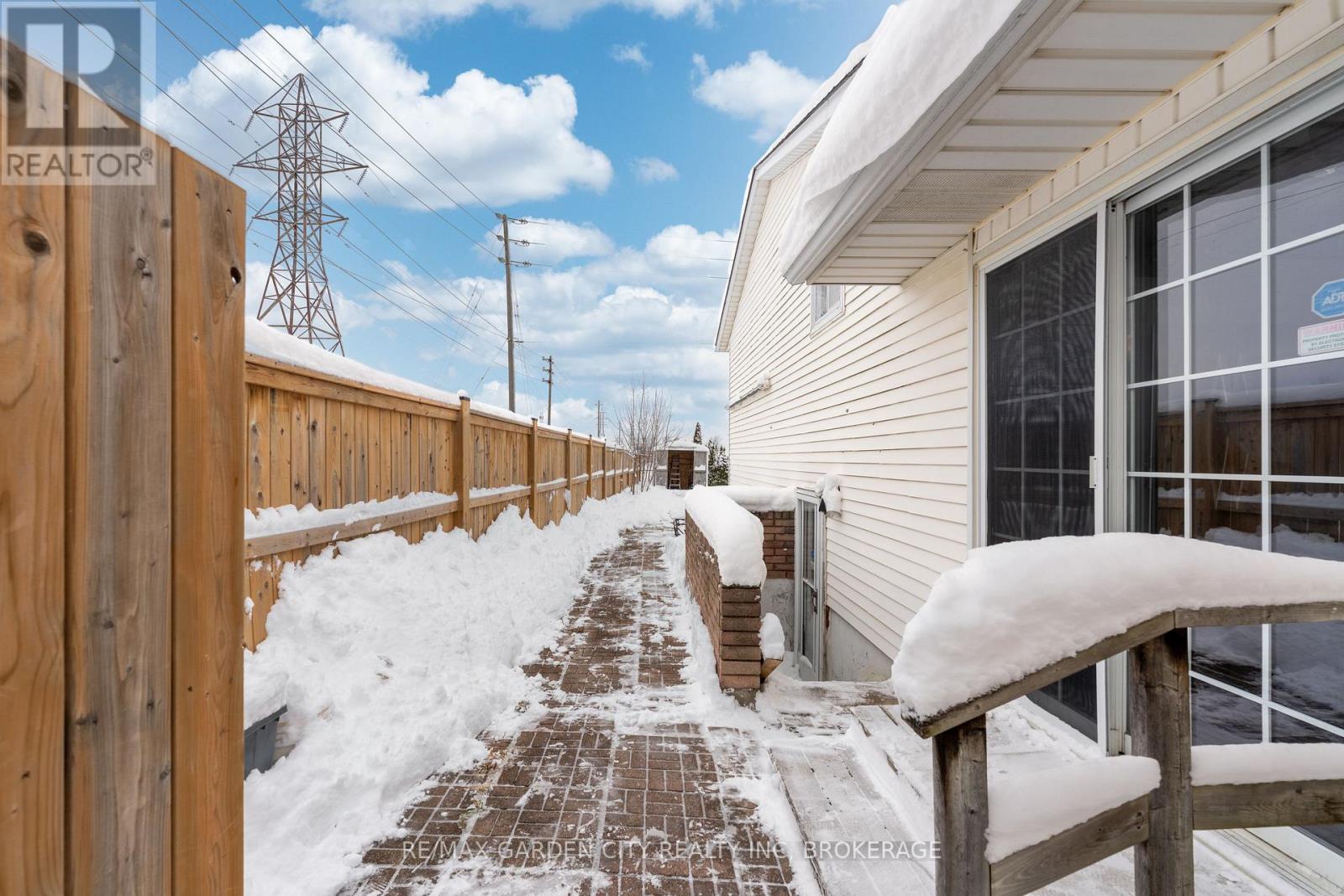 49 Autumn Place, St. Catharines (Oakdale), Ontario  L2P 3W6 - Photo 26 - X12713212