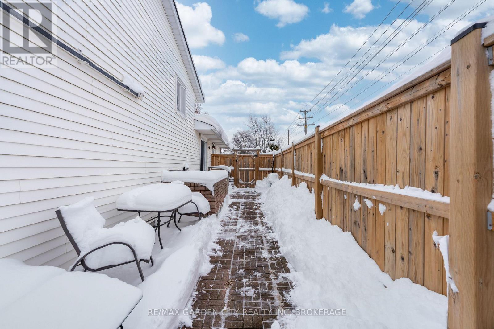 49 Autumn Place, St. Catharines (Oakdale), Ontario  L2P 3W6 - Photo 27 - X12713212