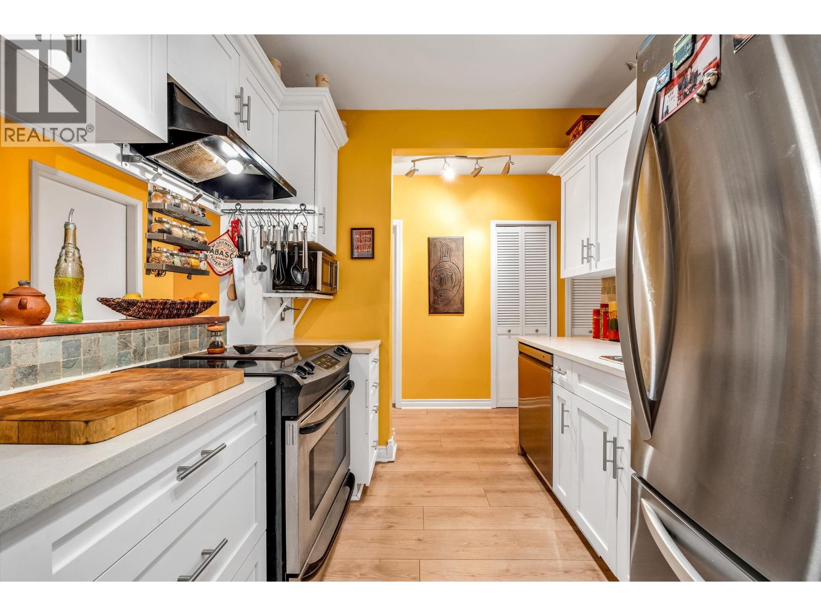 109 1655 Nelson Street, Vancouver, British Columbia  V6G 1M4 - Photo 6 - R3081219