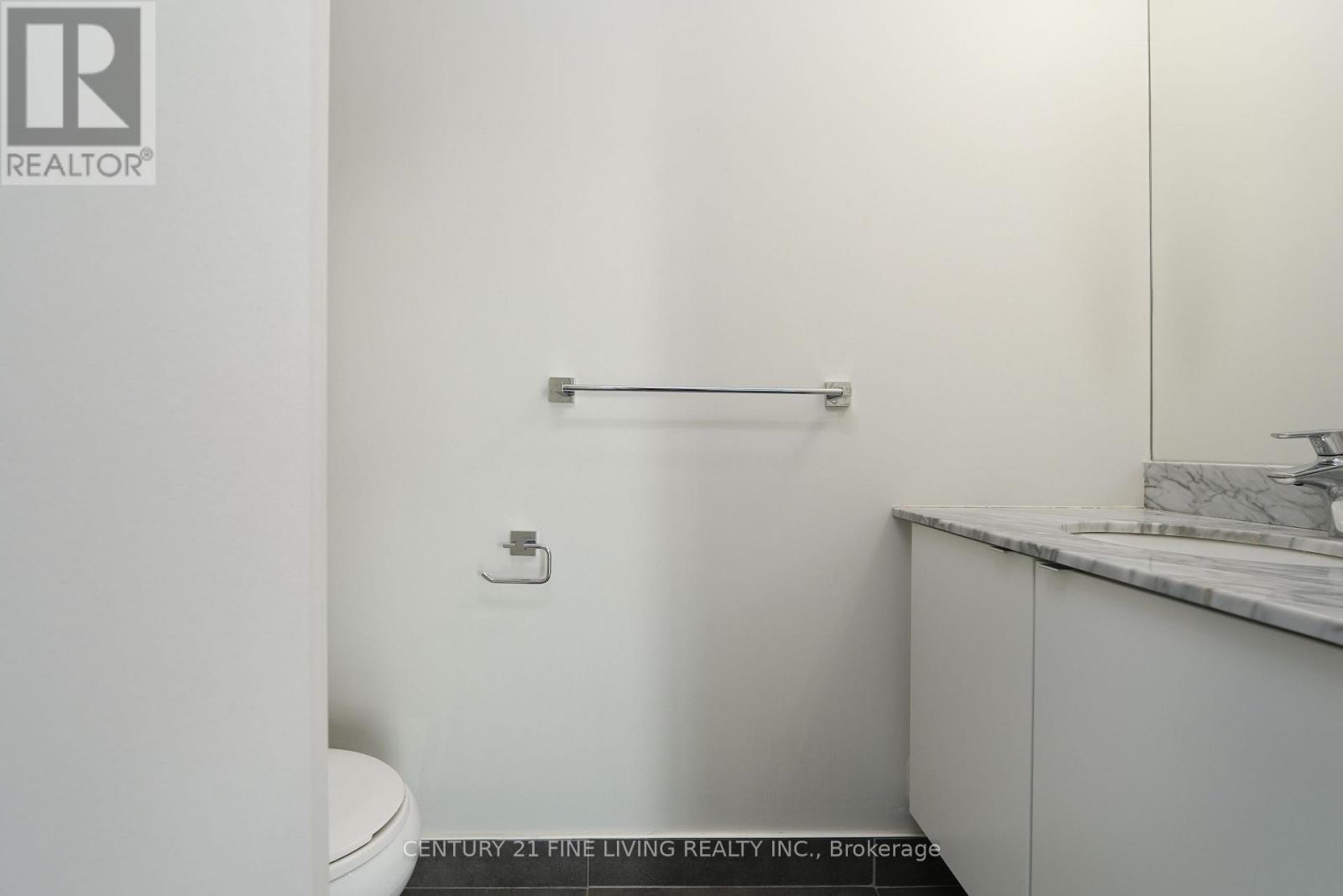 2211 - 150 East Liberty Street, Toronto, Ontario  M6K 3R5 - Photo 4 - C12499654