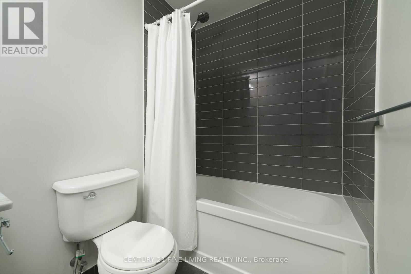 2211 - 150 East Liberty Street, Toronto, Ontario  M6K 3R5 - Photo 8 - C12499654