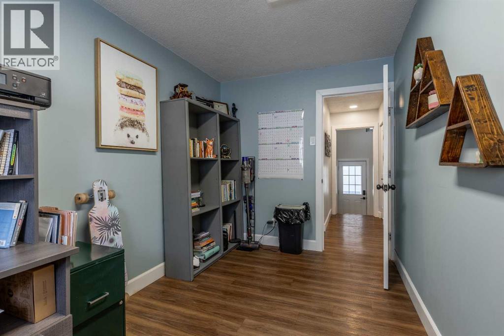 2220 Mayor Magrath Drive S, Lethbridge, Alberta  T1K 2S4 - Photo 16 - A2272615