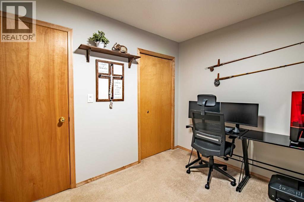 1012, 25054 South Pine Lake Road, Rural Red Deer County, Alberta  T0M 1R0 - Photo 16 - A2277806