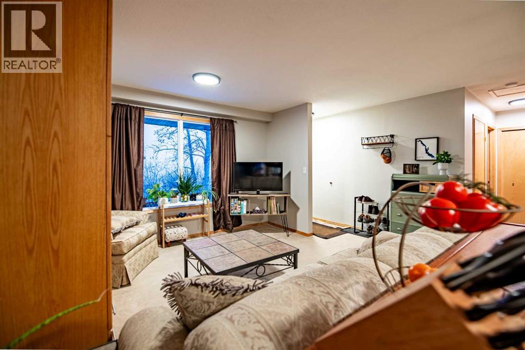 1012, 25054 South Pine Lake Road, Rural Red Deer County, Alberta  T0M 1R0 - Photo 6 - A2277806