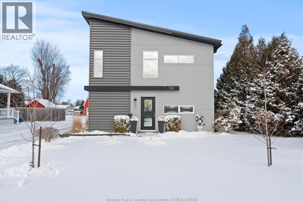 MLS# 26001512: 136 LOWES Sideroad, Amherstburg, Canada