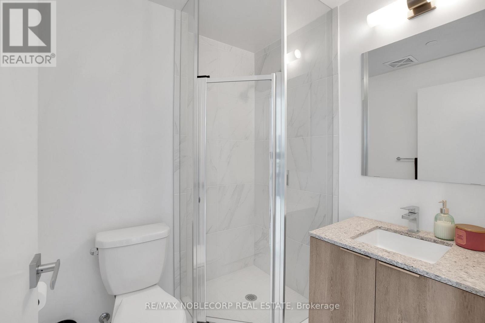 923 - 31 Tippett Road, Toronto, Ontario  M3H 2V1 - Photo 27 - C12713198