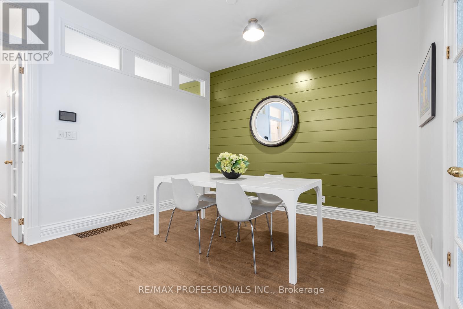 114 Manning Avenue, Toronto, Ontario  M6J 2K5 - Photo 11 - C12713206