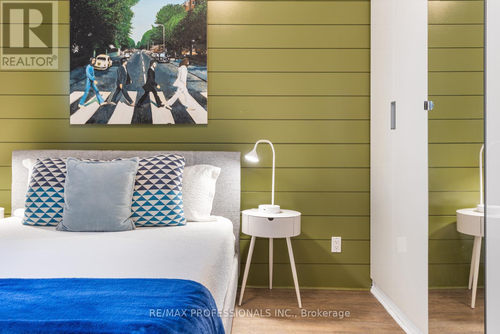 114 Manning Avenue, Toronto, Ontario  M6J 2K5 - Photo 20 - C12713206