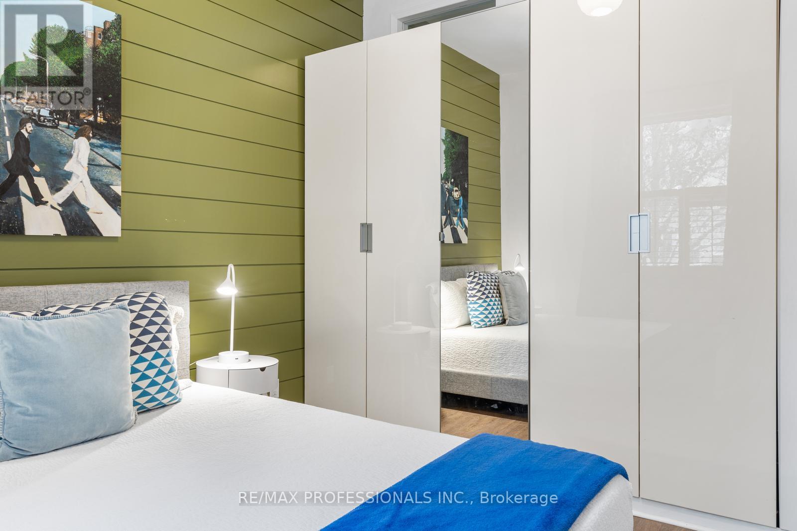 114 Manning Avenue, Toronto, Ontario  M6J 2K5 - Photo 22 - C12713206