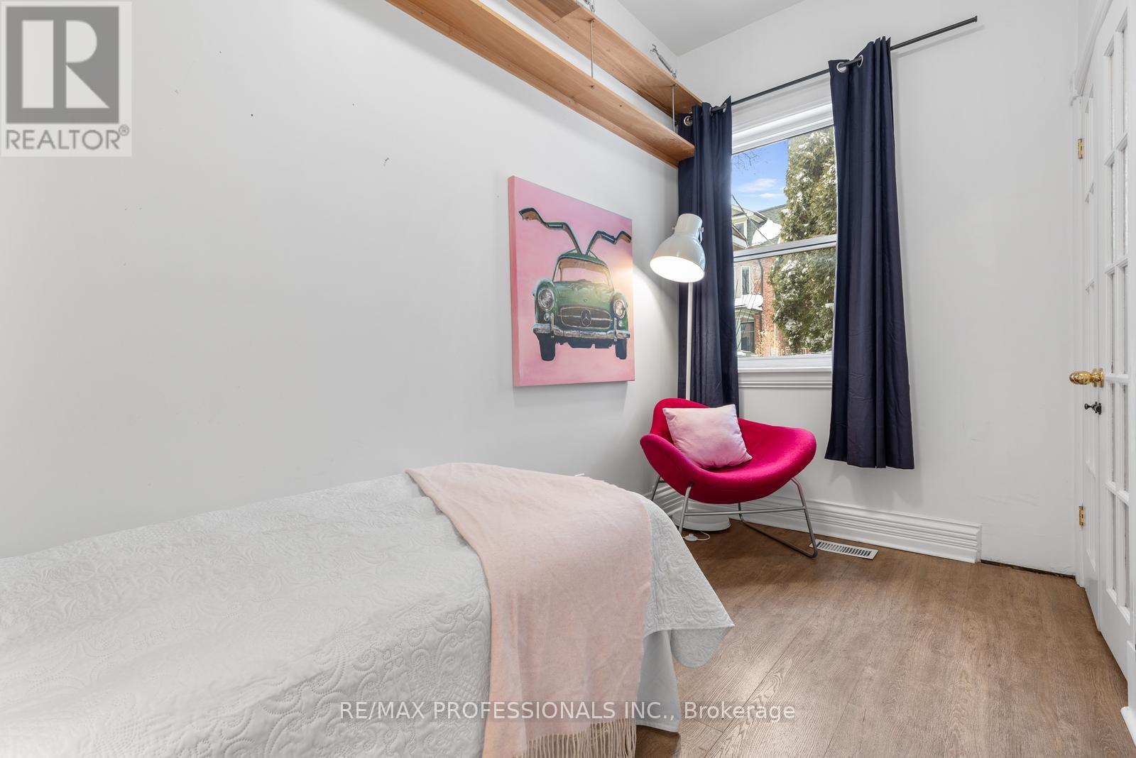 114 Manning Avenue, Toronto, Ontario  M6J 2K5 - Photo 24 - C12713206