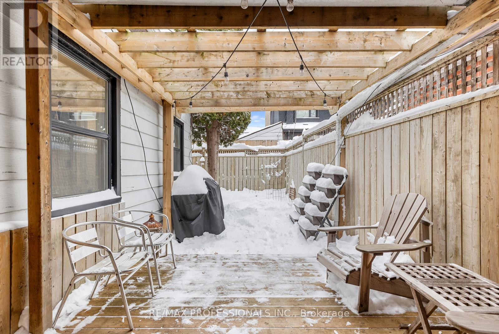 114 Manning Avenue, Toronto, Ontario  M6J 2K5 - Photo 28 - C12713206