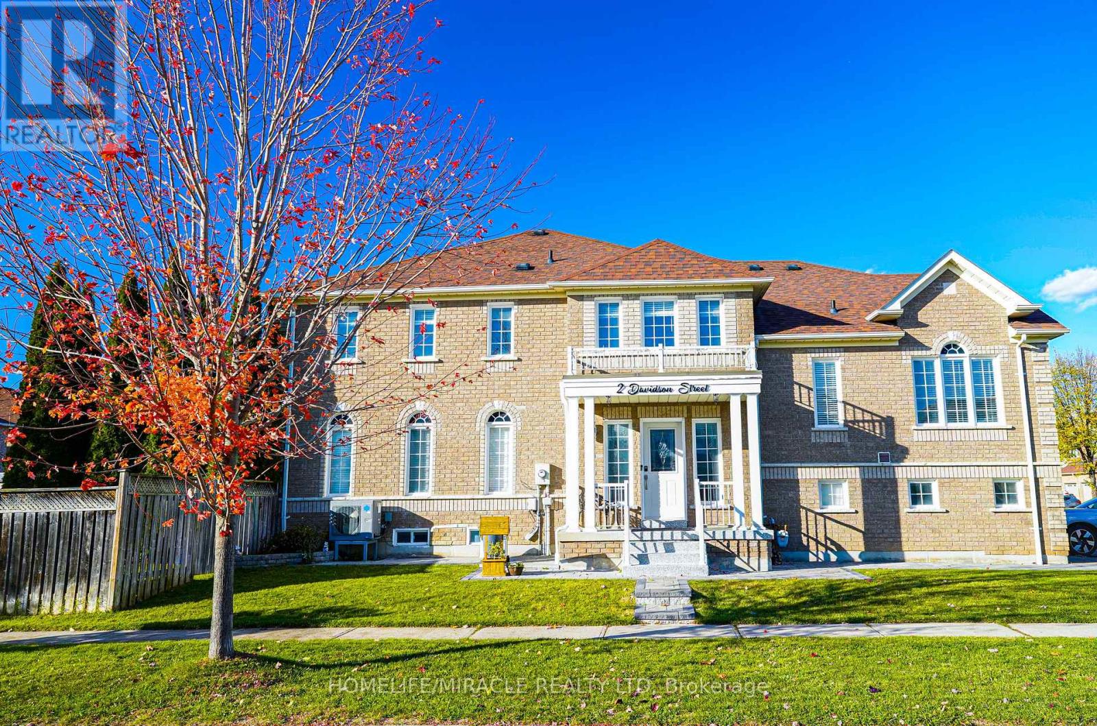 2 DAVIDSON STREET, Whitby, Ontario