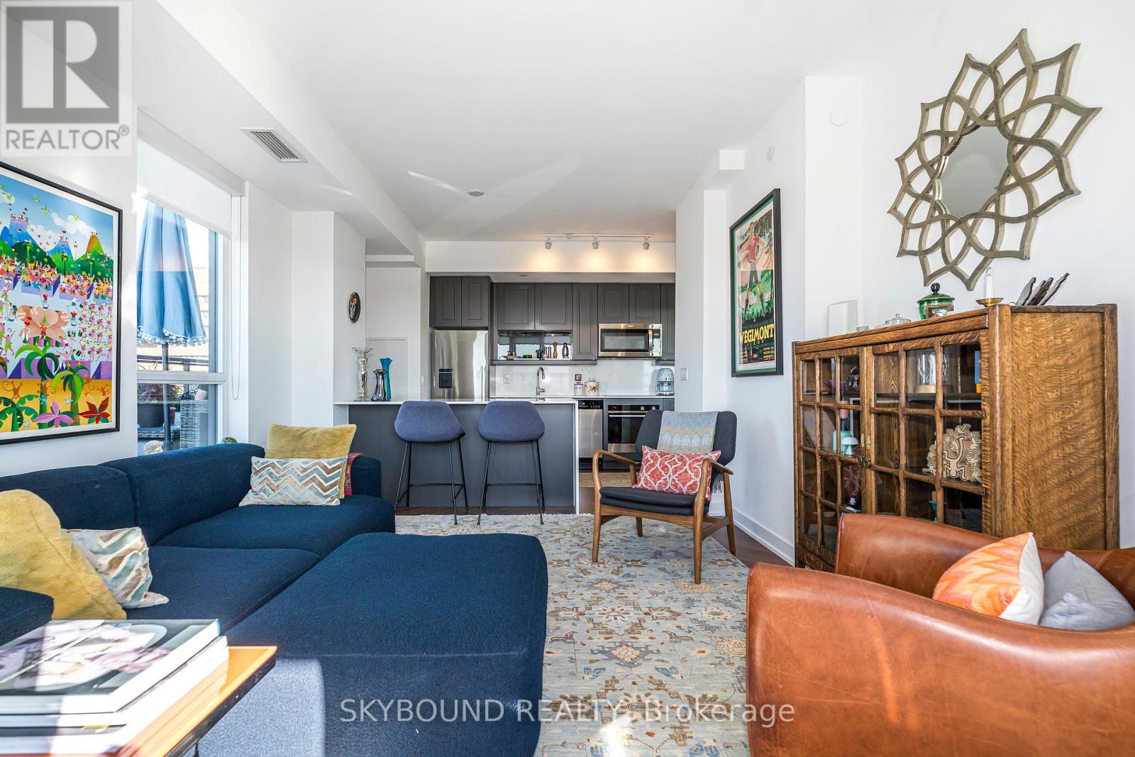 # 703 - 630 Greenwood Avenue, Toronto, Ontario  M4J 0A8 - Photo 6 - E12713258