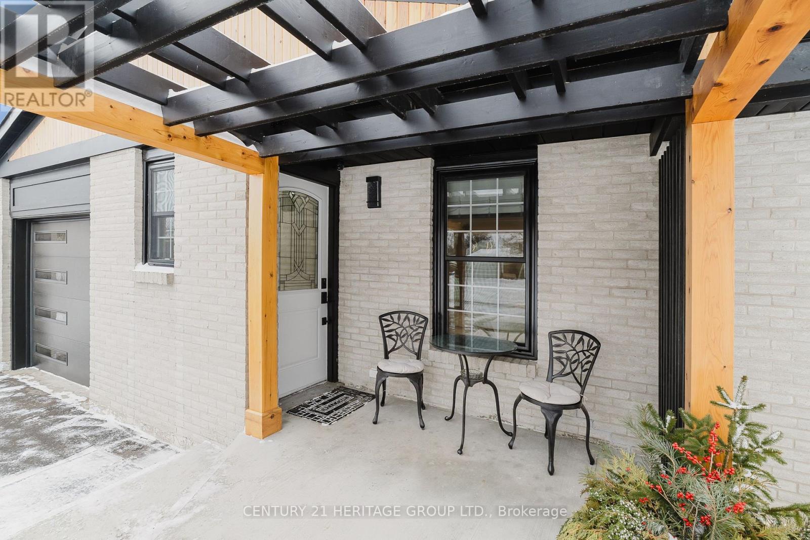 7 Crawford Circle, New Tecumseth, Ontario  L0G 1A0 - Photo 7 - N12712348