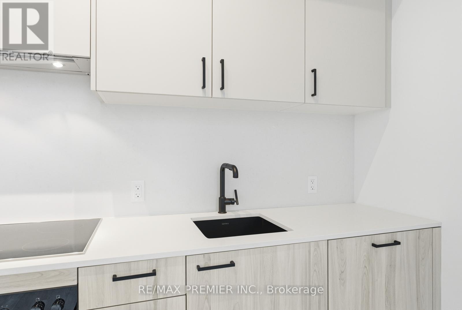 4303 - 950 Portage Parkway, Vaughan, Ontario  L4K 0L1 - Photo 10 - N12712998