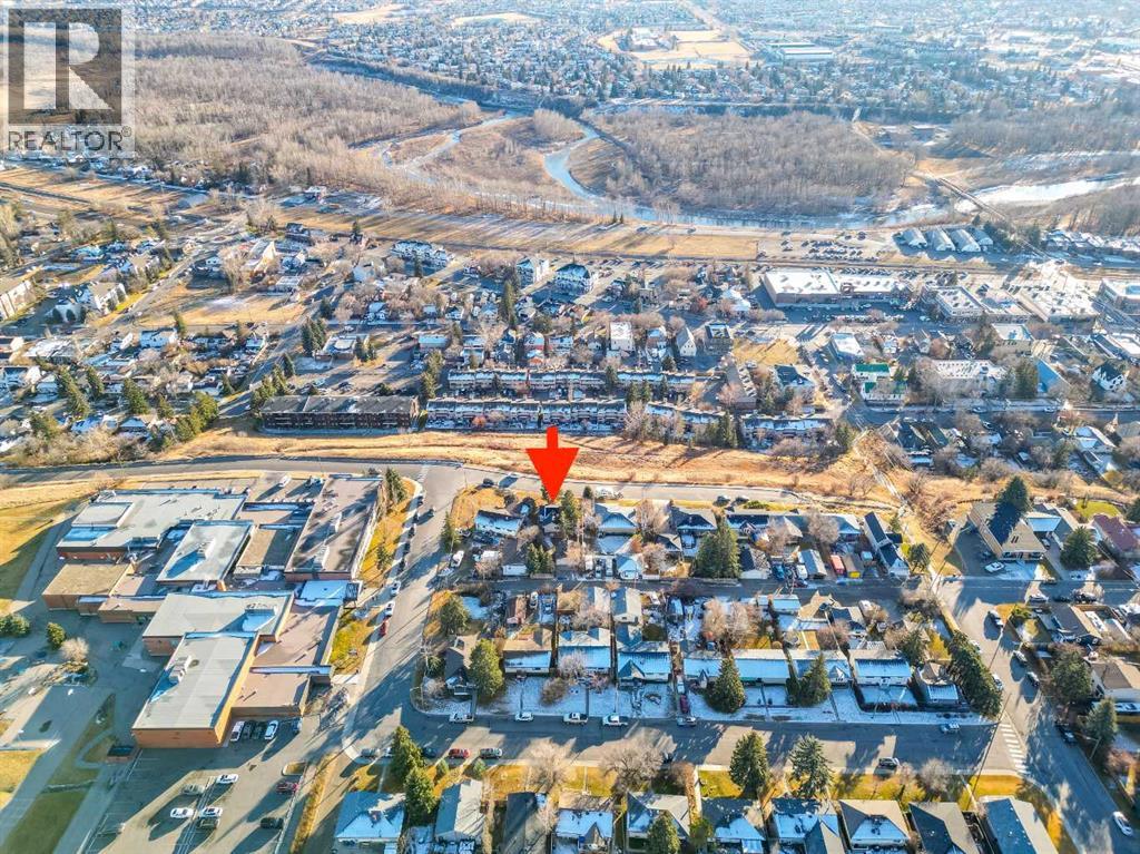 30 Crescent Road E, Okotoks, Alberta  T1S 1G4 - Photo 47 - A2271455