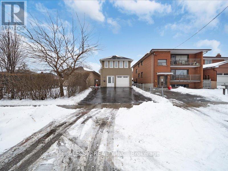 132 Browns Line, Toronto, Ontario  M8W 3T2 - Photo 39 - W12711718