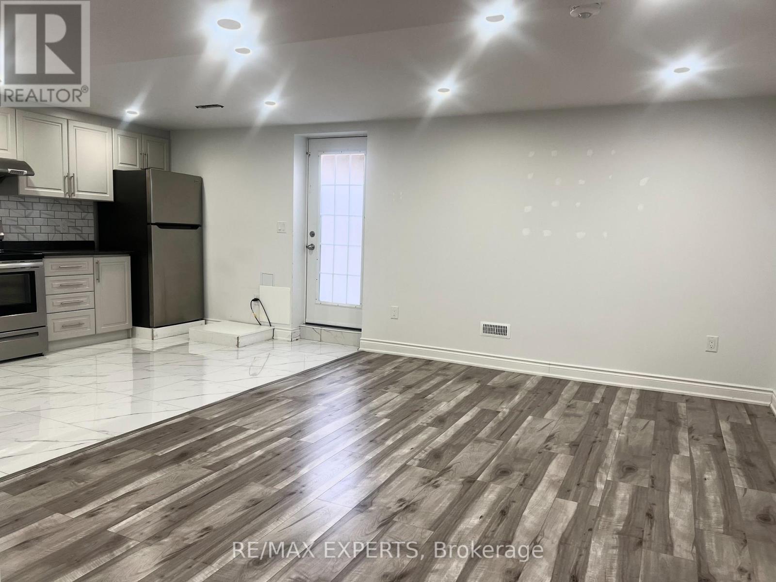 Bsmt - 1368 Connaught Terrace, Milton, Ontario  L9E 0B8 - Photo 3 - W12678766