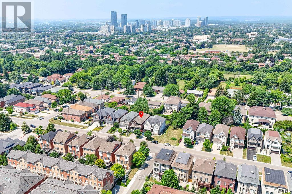 166 Townsgate Drive, Vaughan, Ontario  L4J 8J5 - Photo 44 - N12713266