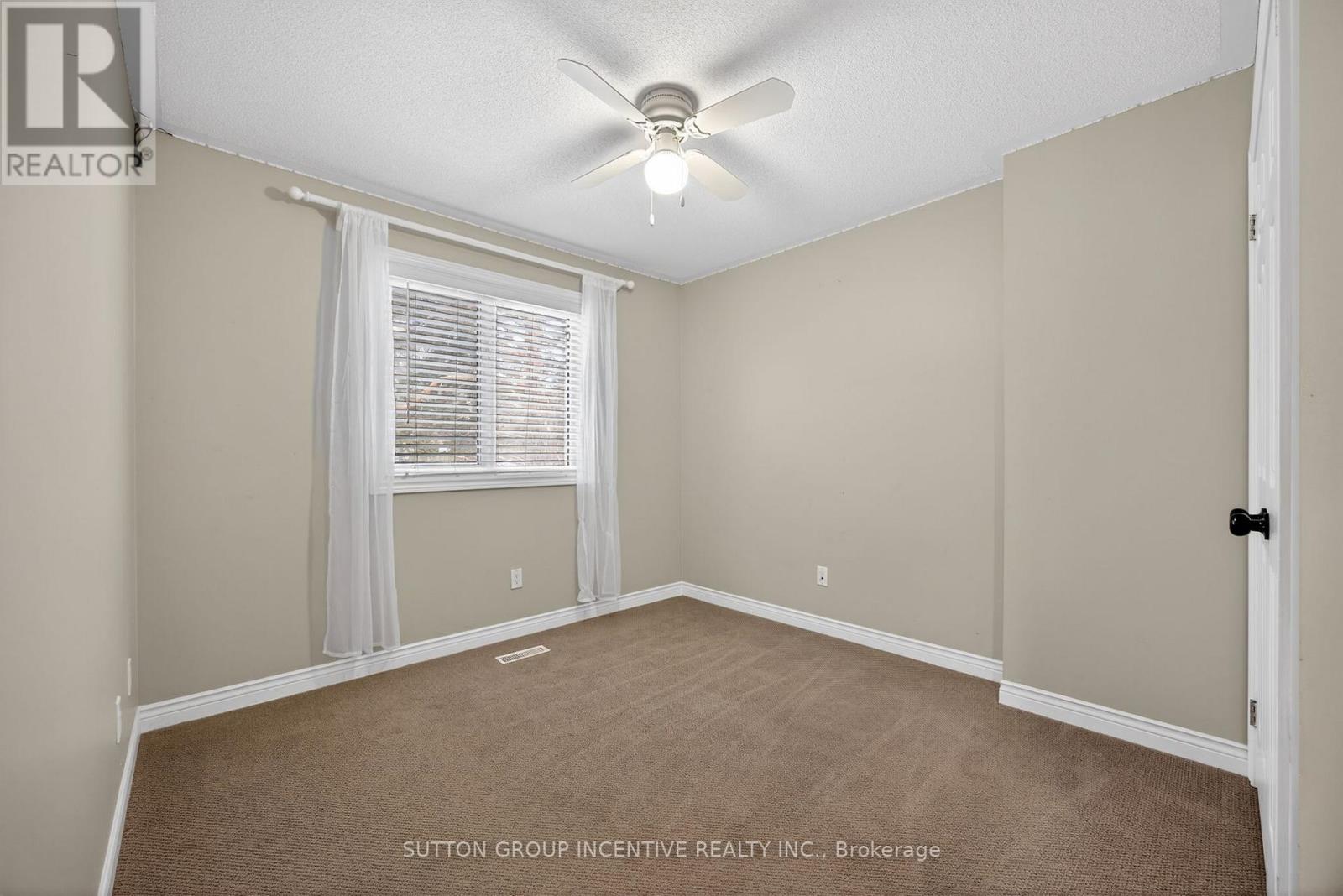 36 Nicholson Crescent, Springwater, Ontario  L9X 0G9 - Photo 20 - S12713196