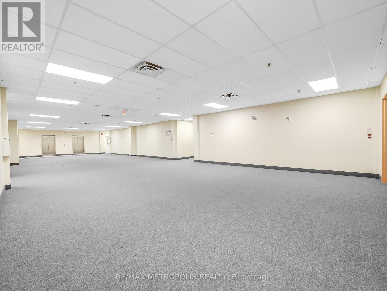 309 - 1550 South Gateway Road, Mississauga, Ontario  L4W 5G6 - Photo 4 - W12713188