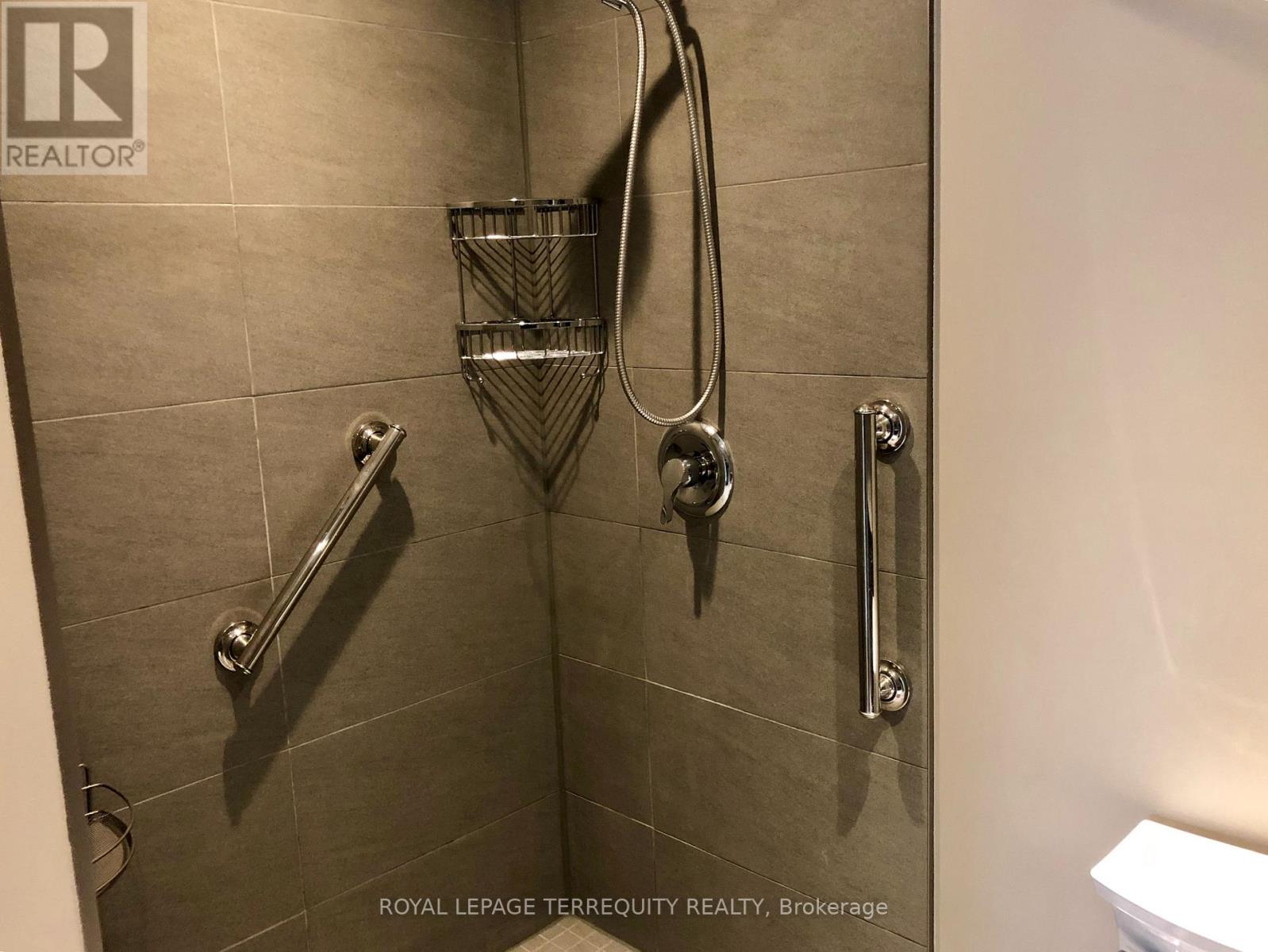 314 - 102 Bronte Road, Oakville, Ontario  L6L 6J5 - Photo 16 - W12713228