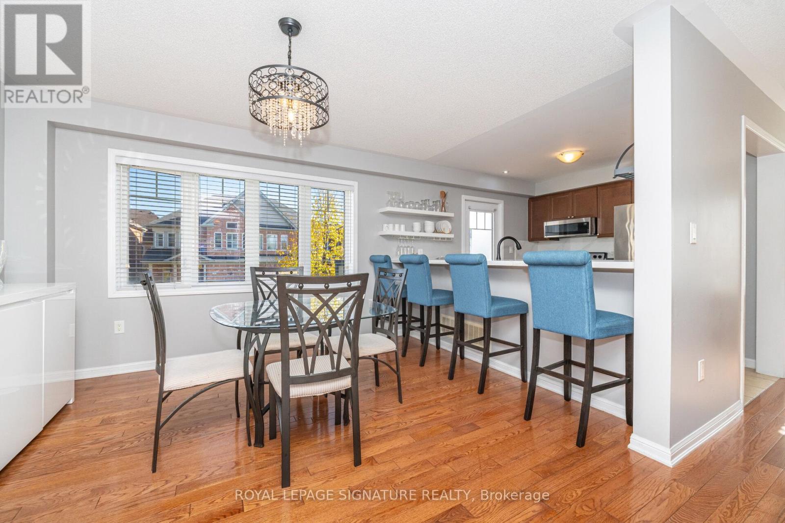 6 Baby Pointe Trail, Brampton, Ontario  L7A 0W1 - Photo 10 - W12713254