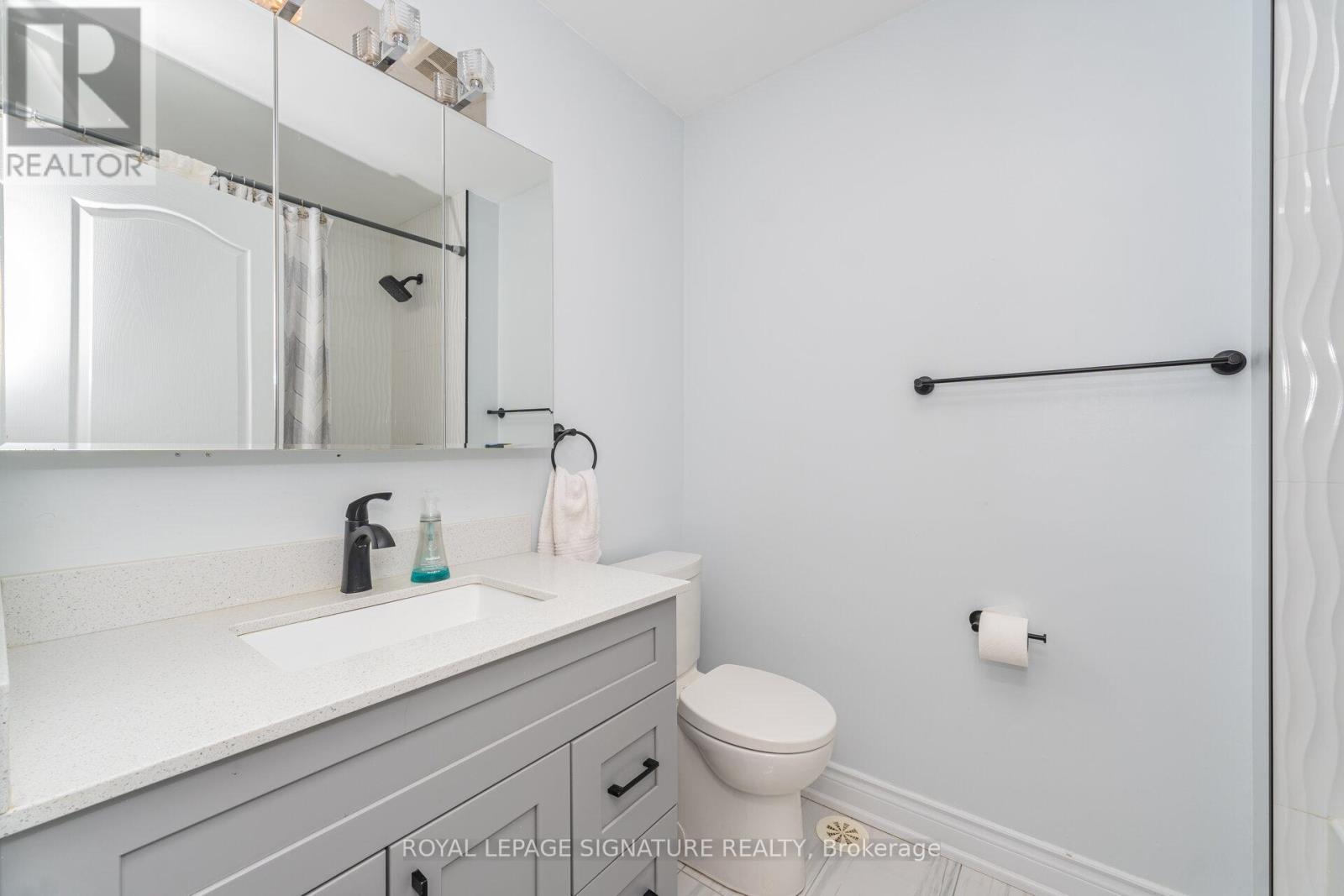 6 Baby Pointe Trail, Brampton, Ontario  L7A 0W1 - Photo 26 - W12713254