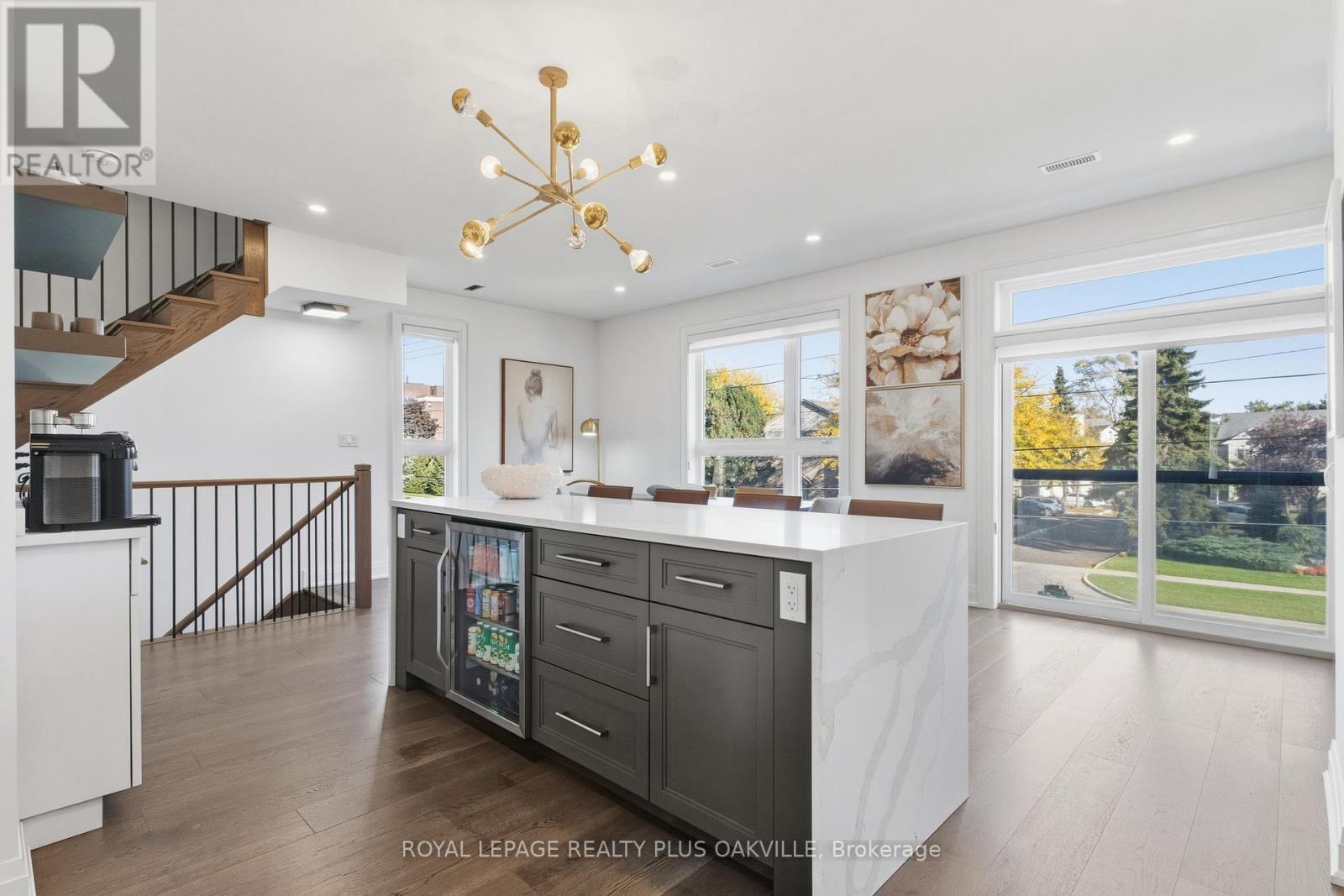 3228 Ellyn Common, Burlington, Ontario  L7N 0A3 - Photo 17 - W12713278