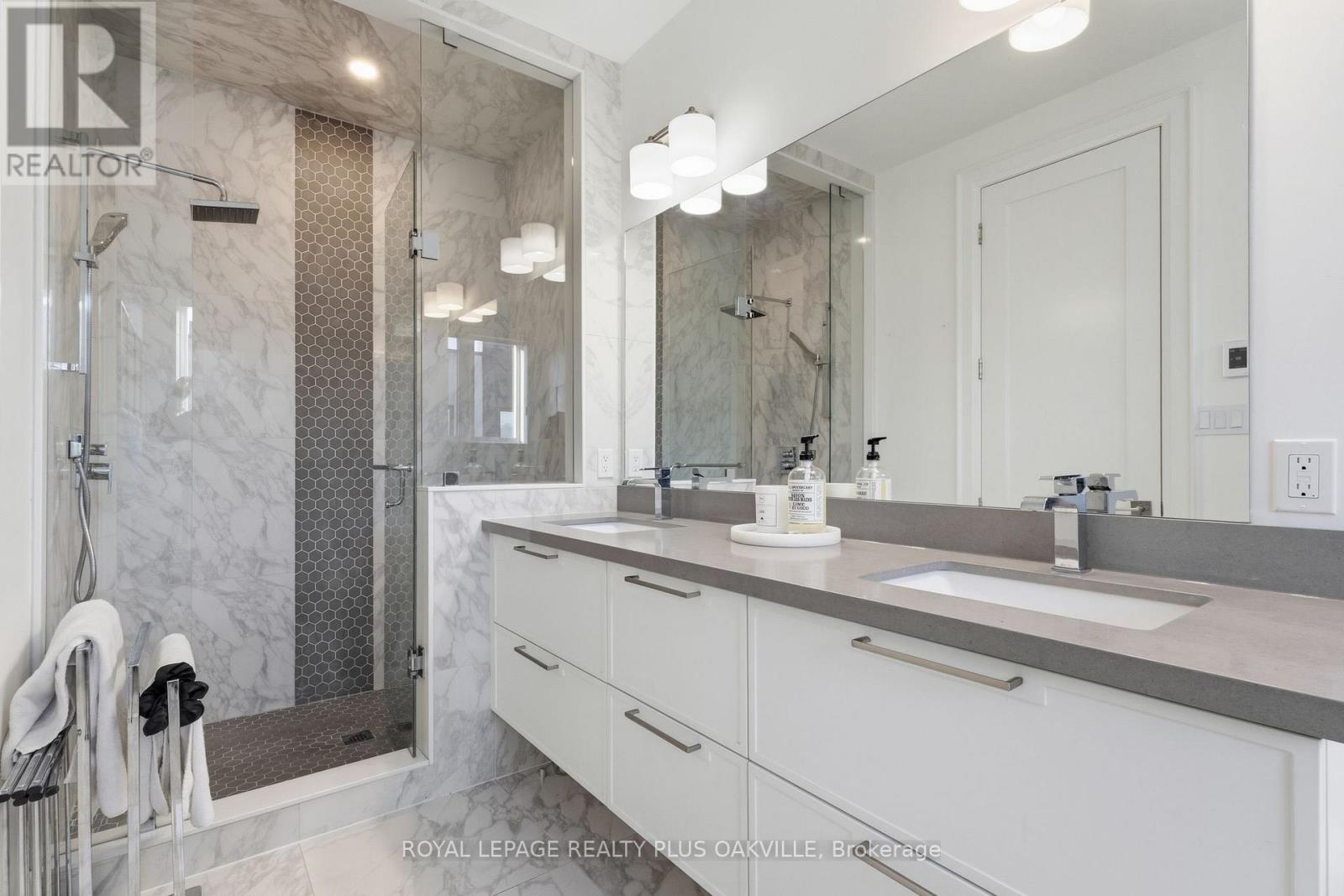 3228 Ellyn Common, Burlington, Ontario  L7N 0A3 - Photo 28 - W12713278