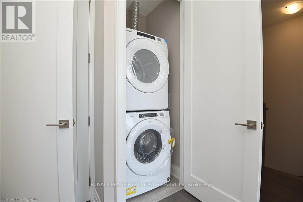 3228 Ellyn Common, Burlington, Ontario  L7N 0A3 - Photo 34 - W12713278