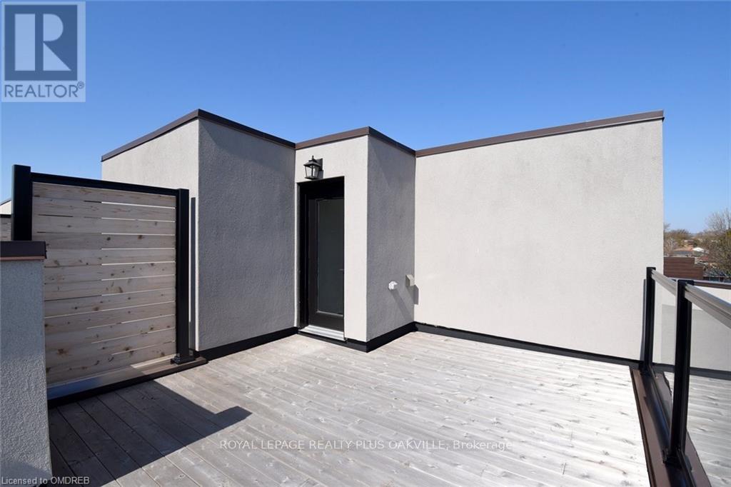 3228 Ellyn Common, Burlington, Ontario  L7N 0A3 - Photo 39 - W12713278